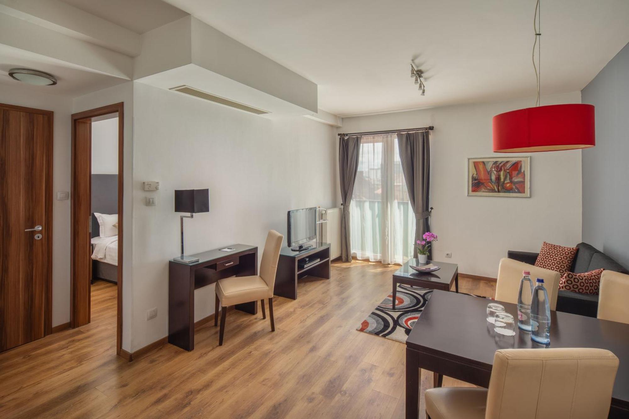 Hotel Escala &