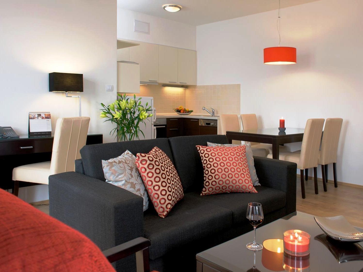 Escala & 4* Budapest
